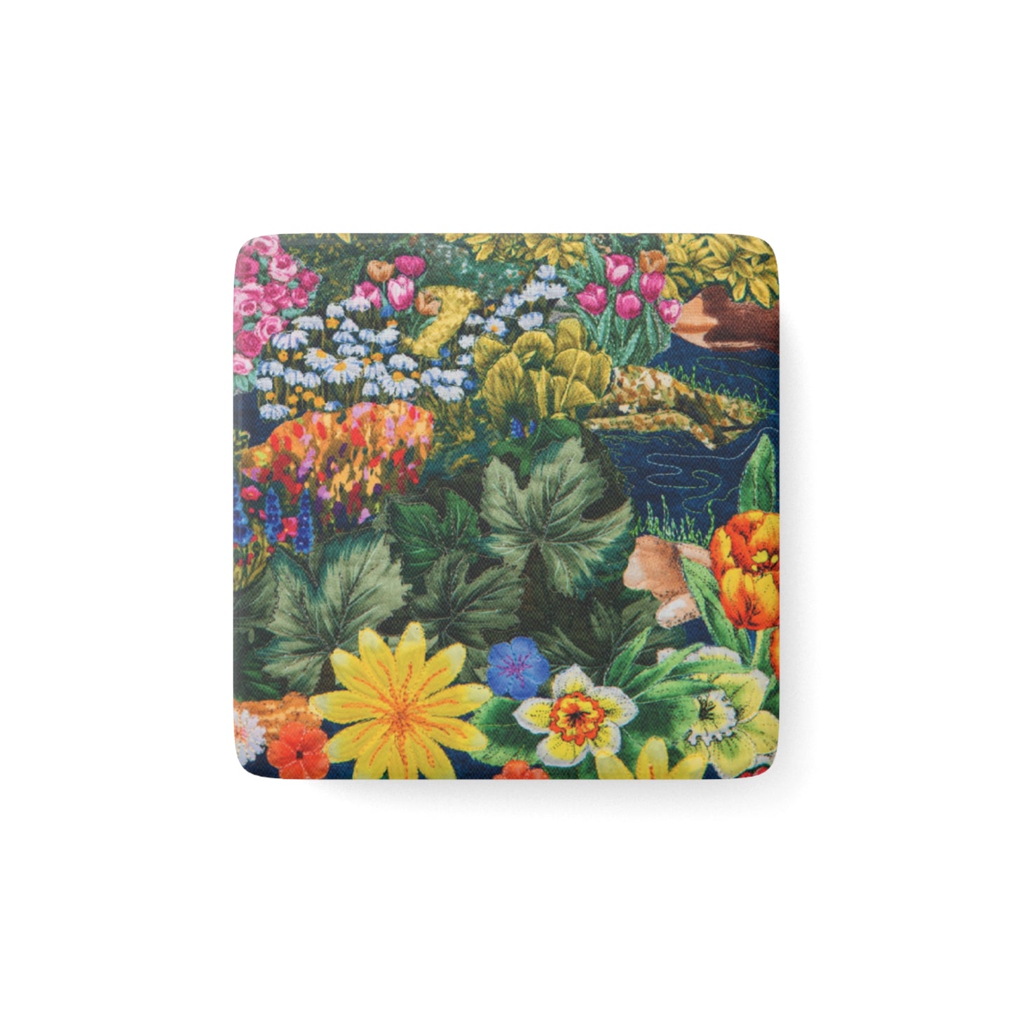 Square magnet with floral patterned product 